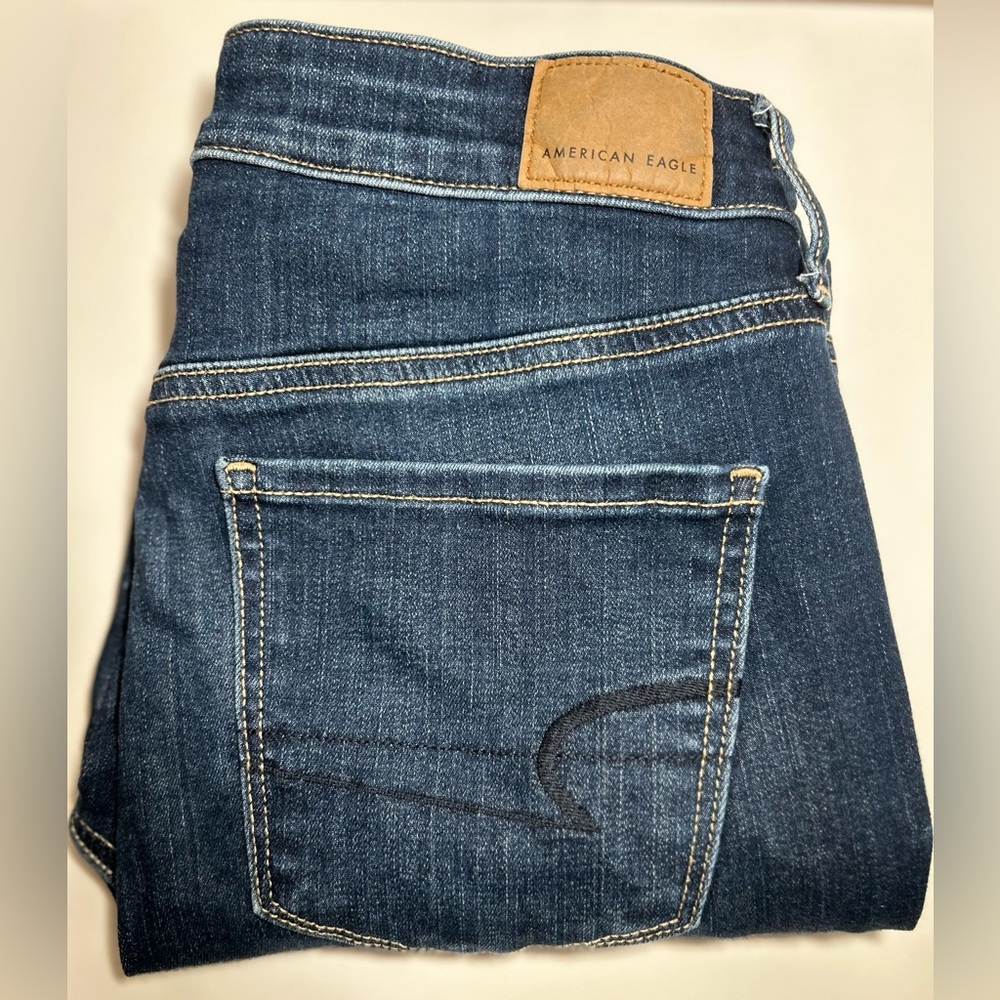 American Eagle Outfitters Women's Dark Blue Jeans